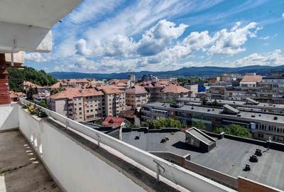 Apartament cu 3 camere decomandat în Est - 8