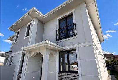 Casă cu 5 camere cu Teren 307 Mp în Central - 2