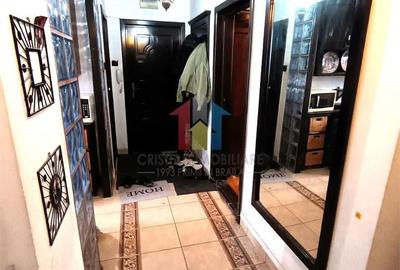 Apartament cu 3 camere decomandat în Calea Galați - 3