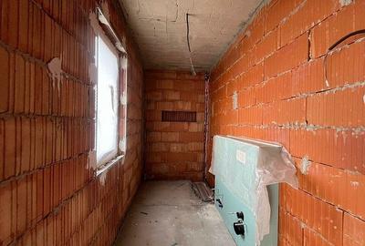 Casă individuală cu 5 camere cu Teren 300 Mp în Săcălaz - 3