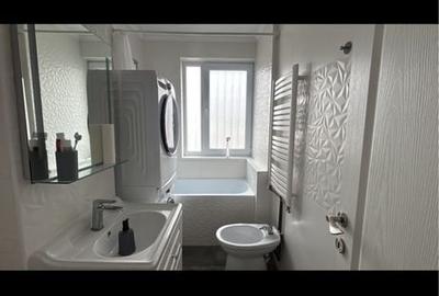 Apartament cu 2 camere decomandat în Cornișa - 3