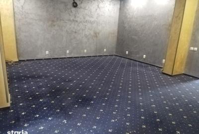 Spațiu comercial, de 70 mp, în Central - 2