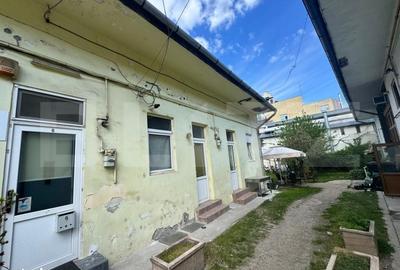 Apartament cu 3 camere în Ultracentral
