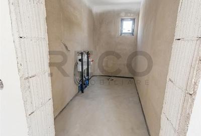 Casă cu 4 camere cu Teren 517 Mp în Oșorhei