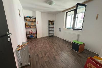 Apartament cu 2 camere decomandat în Sebastian