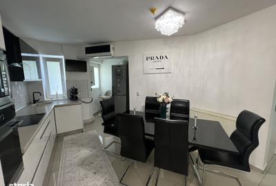 Apartament cu 3 camere în Micro 16