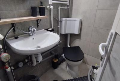 Garsonieră decomandată în Runcu - 6
