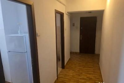 Apartament cu 2 camere decomandat, mobilat în Hala Centrală - 5