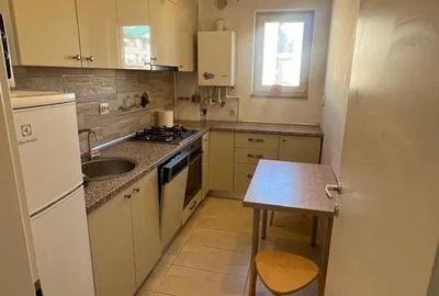 Apartament cu 2 camere decomandat în Ștefăneștii de Jos - 3