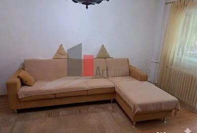 Apartament cu 4 camere decomandat în Chișinau