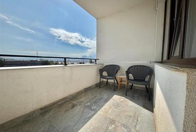Apartament cu 2 camere decomandat în Tractorul - 24