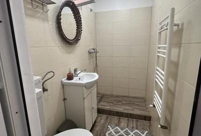 Apartament cu 2 camere decomandat în Central - 6