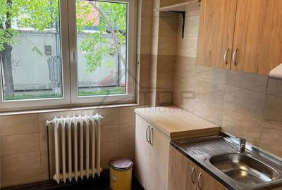 Apartament cu 2 camere semidecomandat în Tudor Vladimirescu - 3