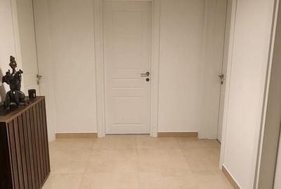 Apartament cu 2 camere decomandat în Cristian
