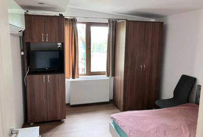 Casă cu Teren 780 Mp în Urseni