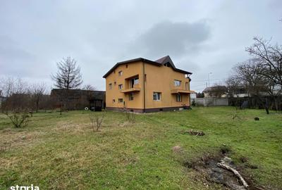 Casă cu 7 camere cu Canalizare în Sisești - 7
