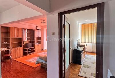 Apartament cu 2 camere decomandat în Central