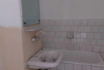 Apartament cu 3 camere decomandat în Central - 3