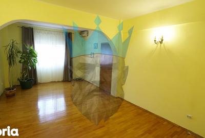 Casă cu 5 camere cu Canalizare în Vatra Luminoasă - 6