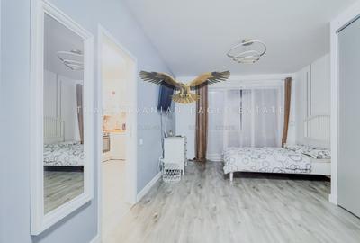 Garsonieră decomandată, mobilată în Florești