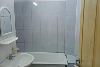 Garsonieră decomandată în Central - 5