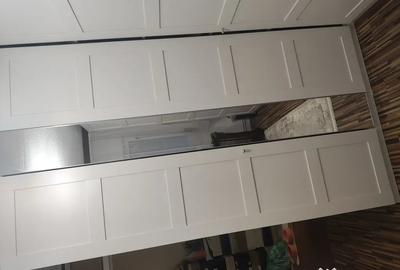 Apartament cu 4 camere decomandat în Central - 9
