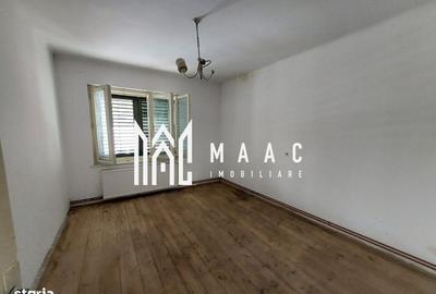 Casă cu 3 camere decomandat în Terezian