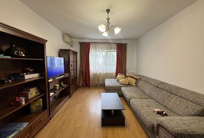 Apartament cu 2 camere decomandat în Aviației
