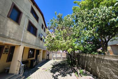 Casă individuală cu 4 camere cu Canalizare în Antiaeriană