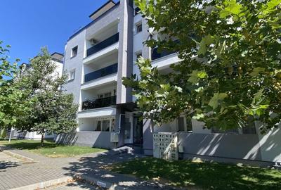 Apartament cu 3 camere semidecomandat, mobilat în Turnișor