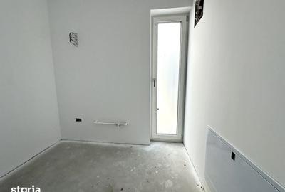 Casă cu 4 camere cu Teren 238 Mp în Ghiroda