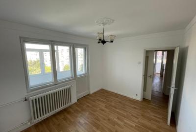 Apartament cu 3 camere semidecomandat în Drumul Taberei - 15