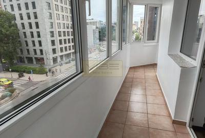 Apartament cu 2 camere decomandat în Podu Roș - 1