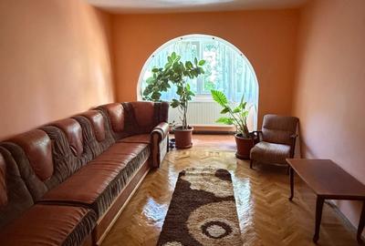 Apartament cu 3 camere decomandat în Central - 8