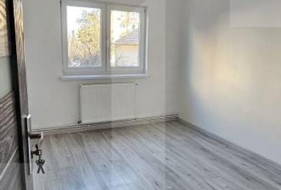Apartament cu 3 camere în Semicentral - 4