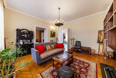 Casă individuală cu 7 camere cu Canalizare în Central - 5