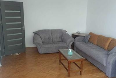 Apartament cu 2 camere decomandat în Central - 2