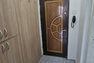 Apartament cu 2 camere decomandat în Floreasca