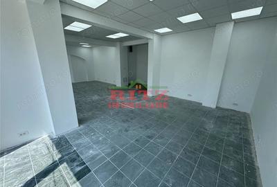 Spațiu comercial, de 101 mp, în Central - 1