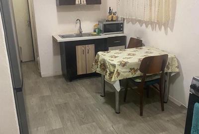 Apartament cu 3 camere decomandat în Războieni - 3