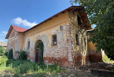 Teren de 4000 mp, în Bârsești