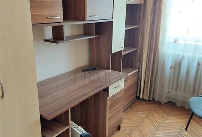 Garsonieră decomandată, mobilată în Complex Studențesc