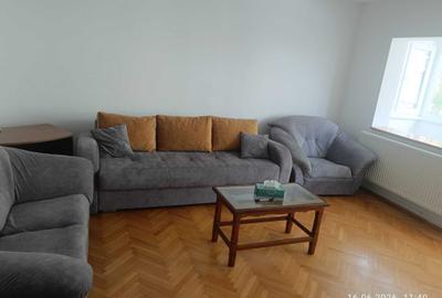 Apartament cu 2 camere decomandat în Central - 3