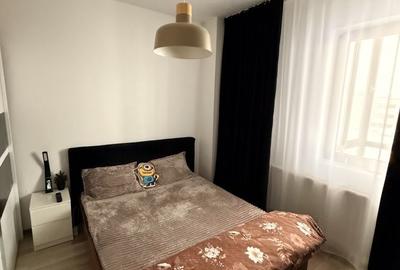 Apartament cu 2 camere semidecomandat în Fundeni