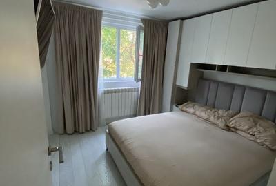 Apartament cu 2 camere decomandat în Valea Ialomiței