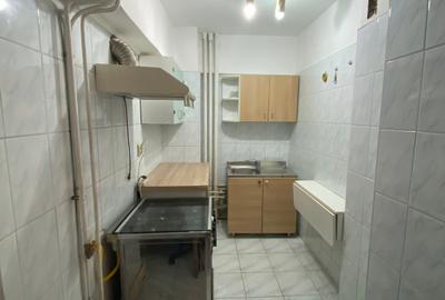 Garsonieră decomandată, mobilată în Central - 3