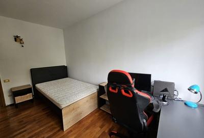 Apartament cu 3 camere decomandat, mobilat în Tomis I - 8