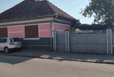 Casă cu 4 camere în Central - 7