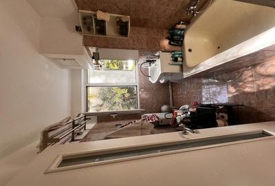 Apartament cu 2 camere semidecomandat, mobilat în Eroii Revoluției