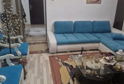 Apartament cu 2 camere semidecomandat în Micro 3 - 11